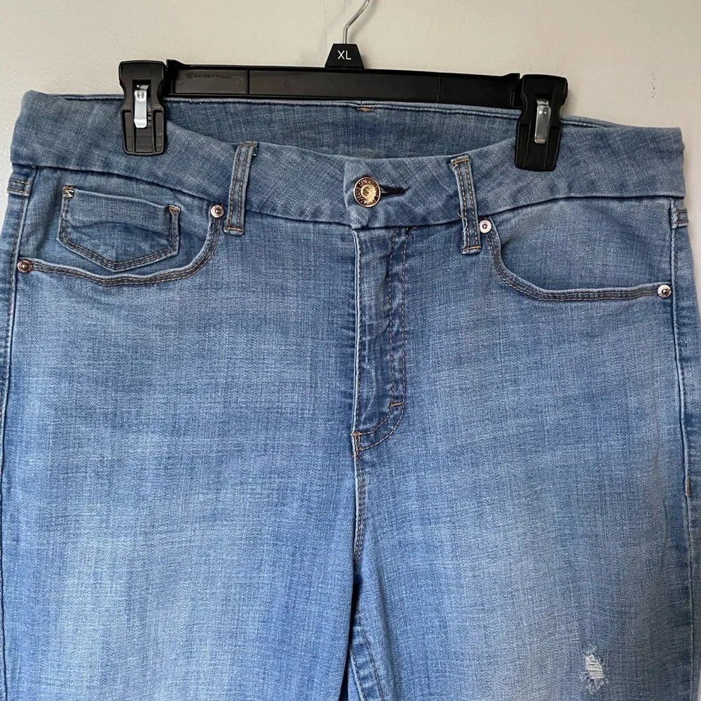 Seven7 Jeans, Size 16, Distressed - Picture 2 of 9